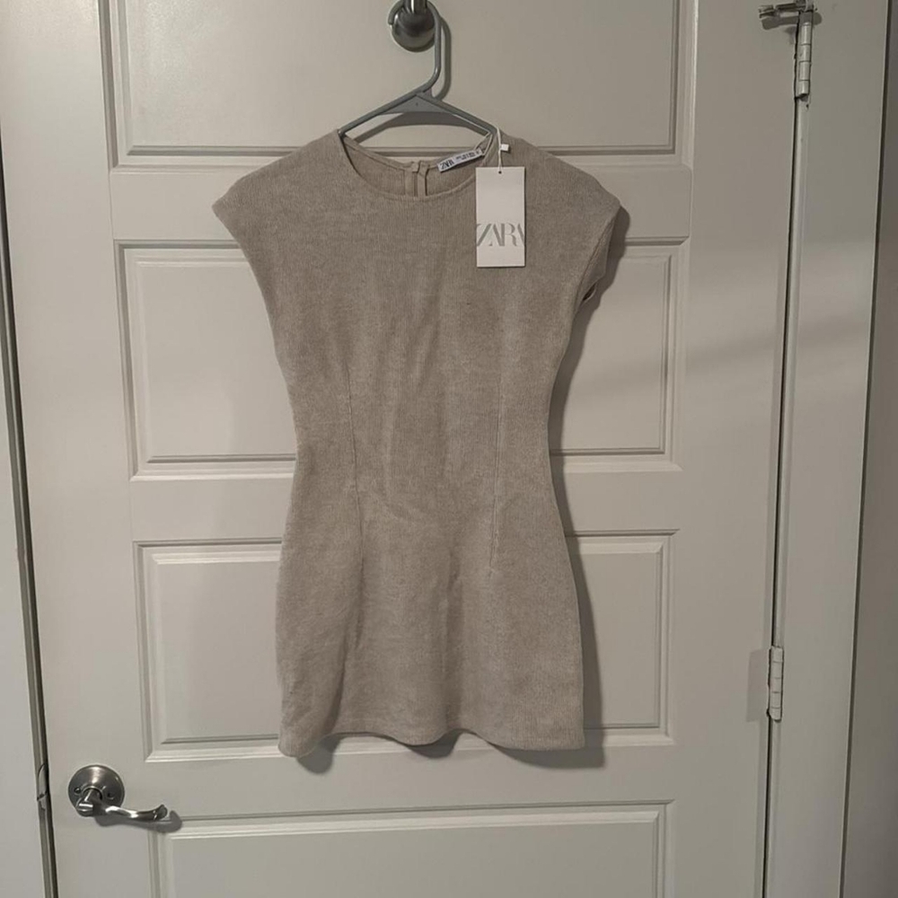 Zara Women's Cream Dress